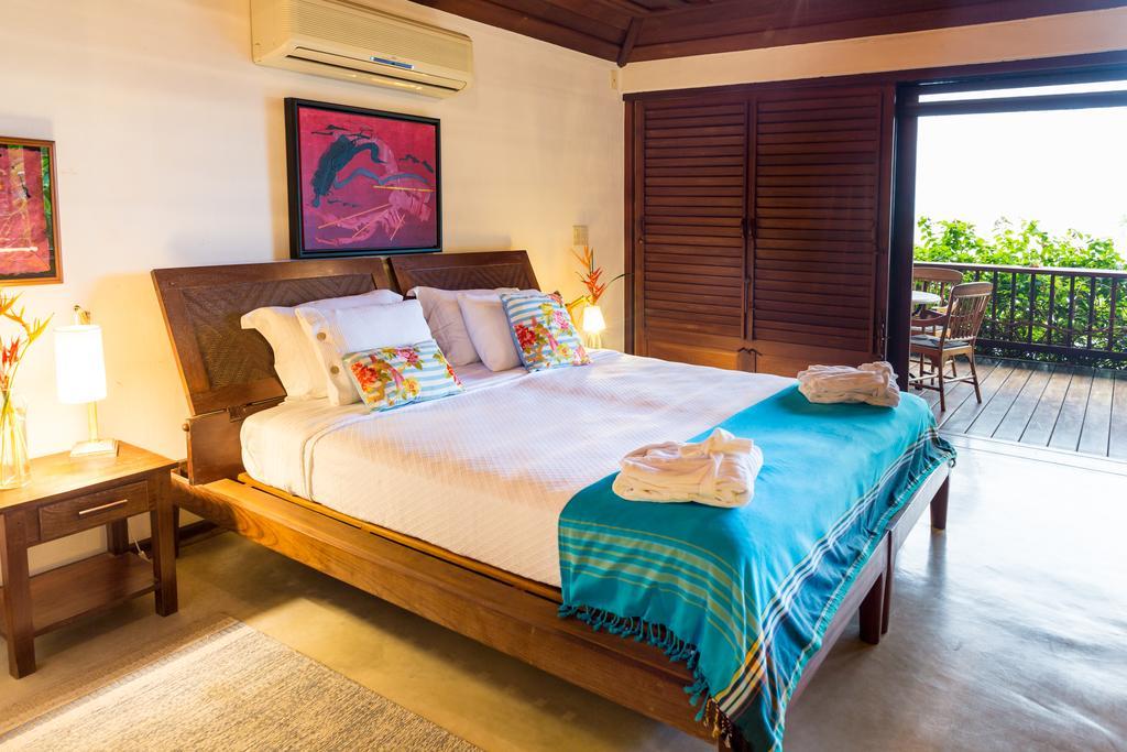 איליה-בלה Casa Vermelha Guest House מראה חיצוני תמונה