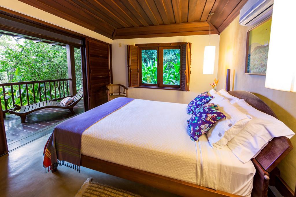 איליה-בלה Casa Vermelha Guest House מראה חיצוני תמונה